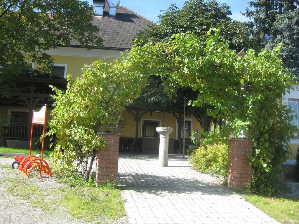 Отель Gasthof Muhr Wirt Z'Bierbaum Gampern Экстерьер фото