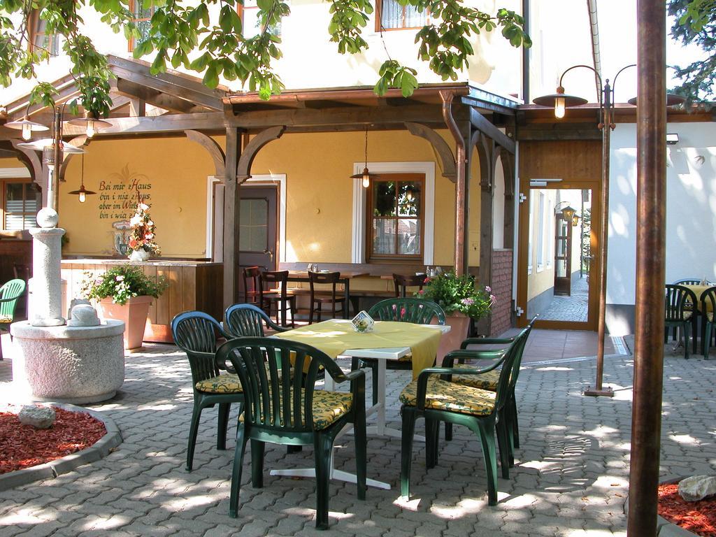 Отель Gasthof Muhr Wirt Z'Bierbaum Gampern Экстерьер фото